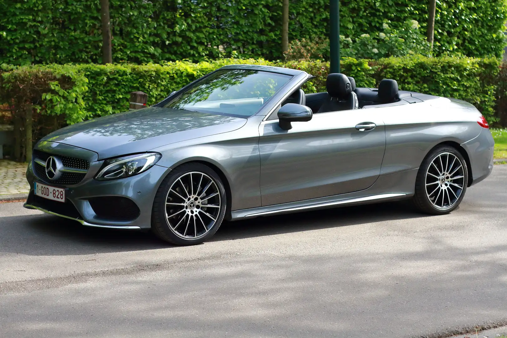 Mercedes-Benz C 220 AMG Grijs - 1