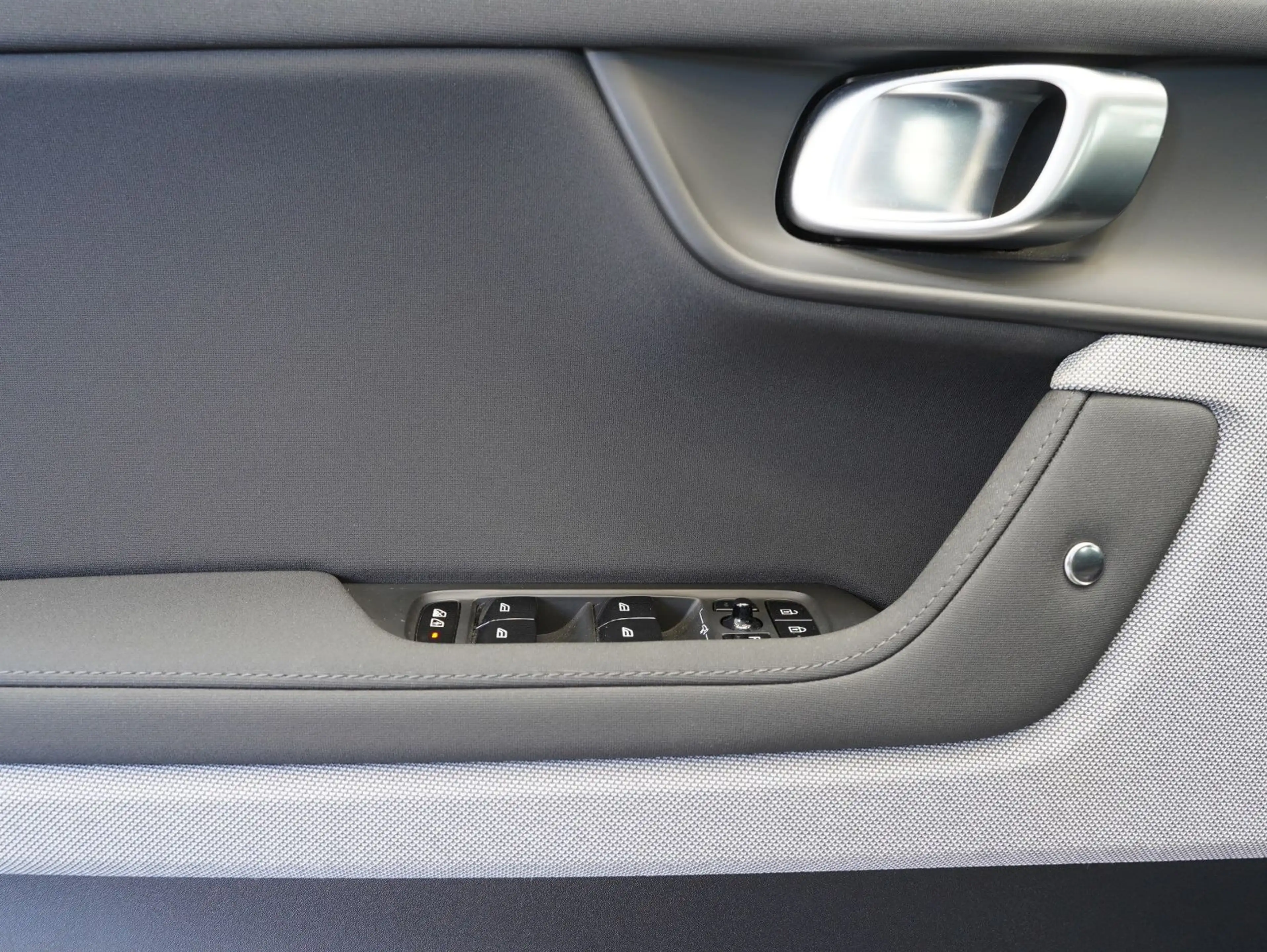 Polestar 2 Long Range Single Motor 78 kWh LED/KAMERA/SOH — photo 8