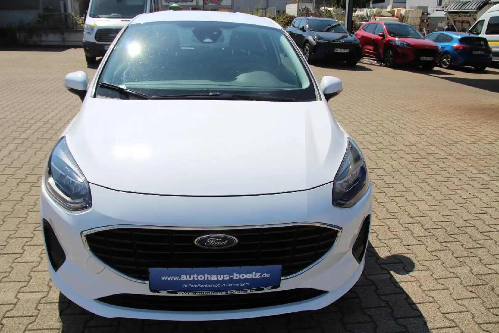 Ford Fiesta Cool & Connect Weiß - 2