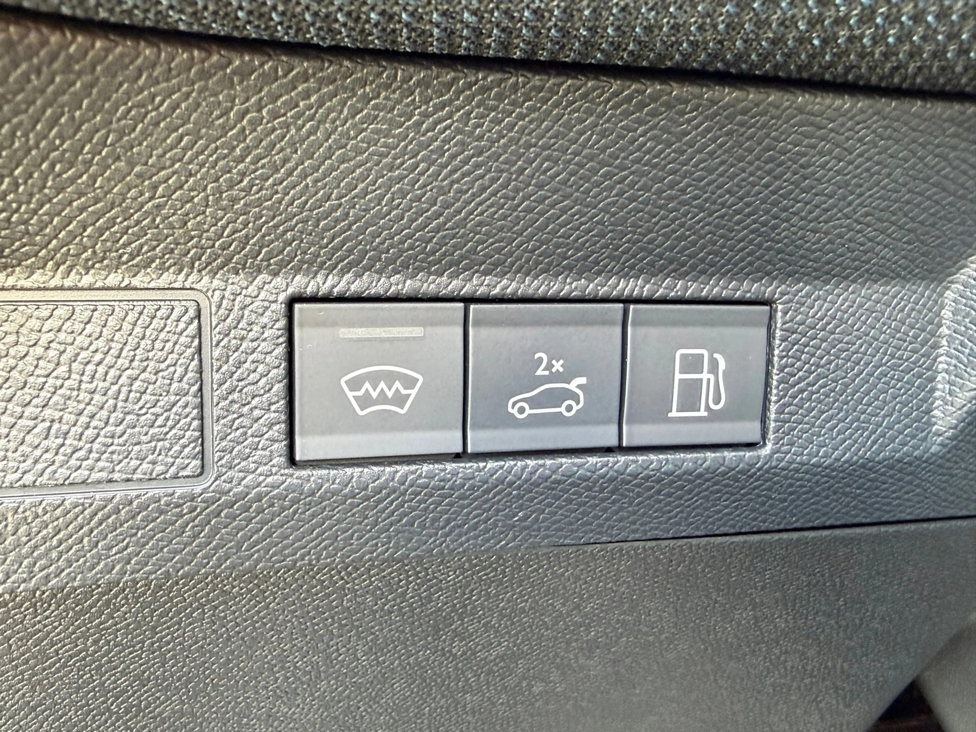 Citroen C5 Aircross 1.6 Plug-In Hybrid 195 MAX SCHUIFDAK — photo 11