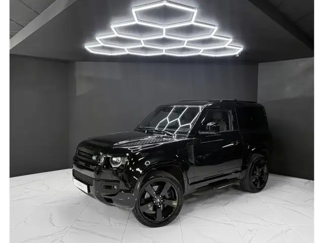 Land Rover Defender 90 AWD V8 WARRANTY 12/2029