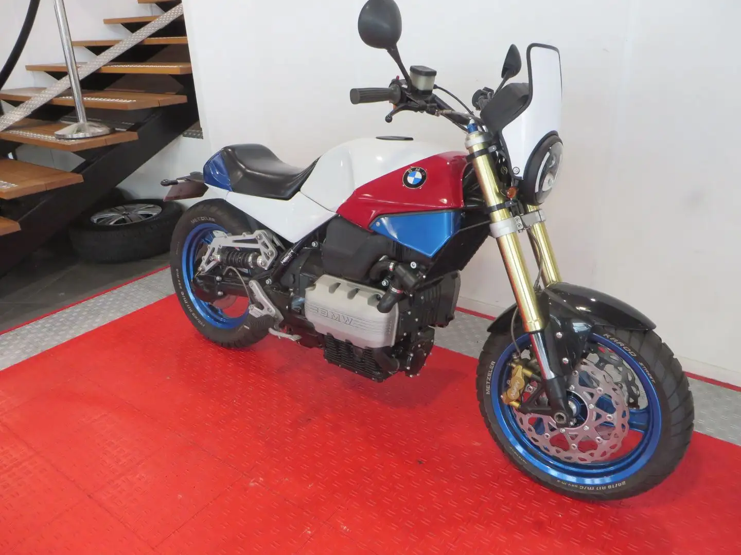 BMW K 75 Rouge - 2