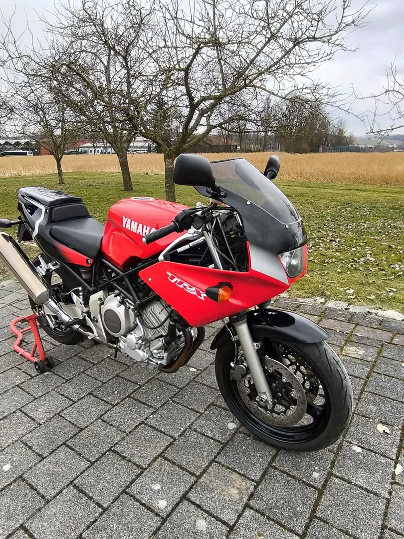 Yamaha TRX 850 Rojo - 1