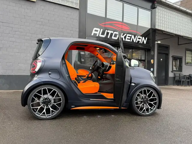 smart forTwo BRABUS ULTIMATE Style WIDESTAR orange INT