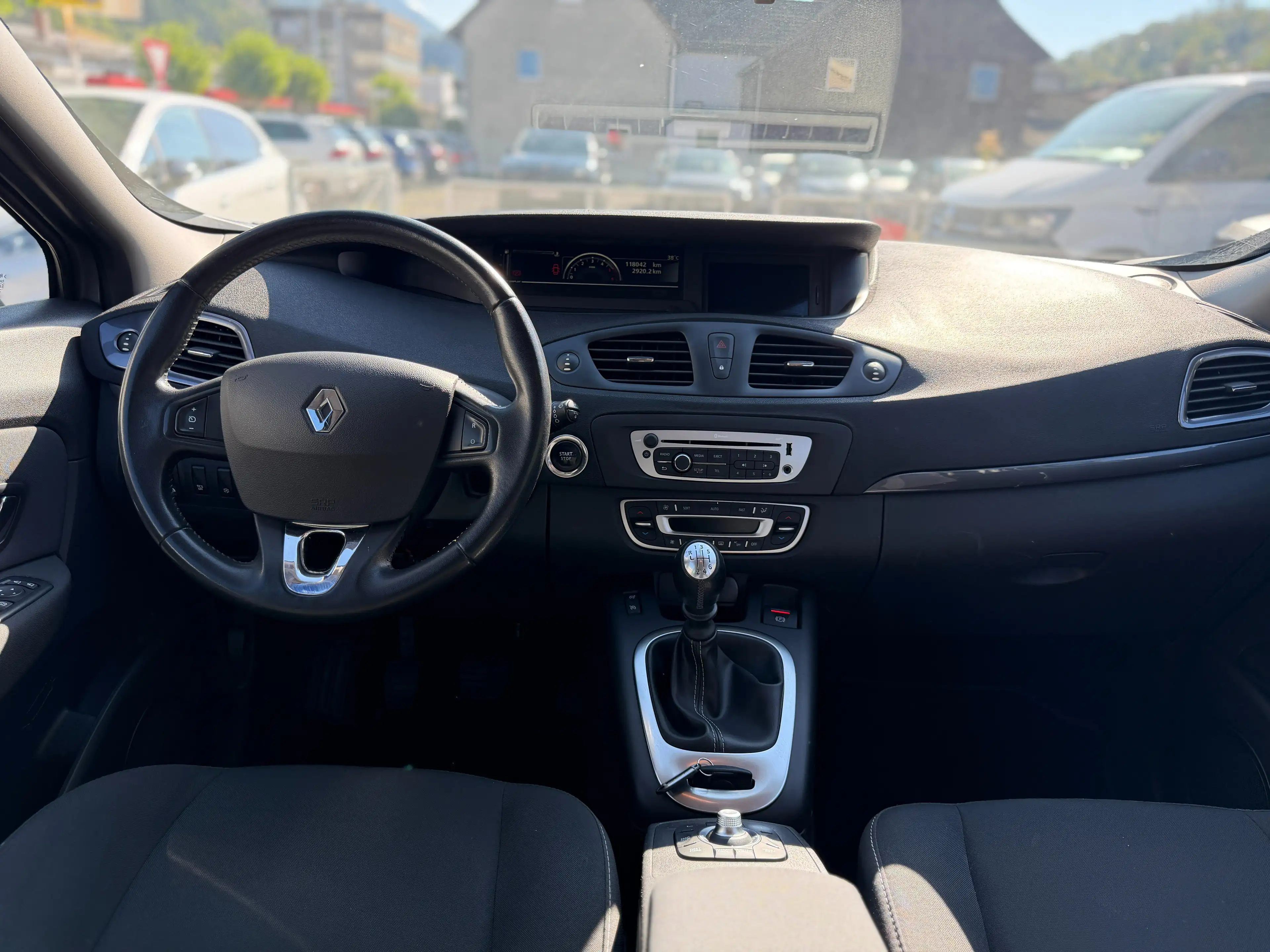 Renault Scenic Limited dCi TÜV NEU Anhängerk. — photo 7