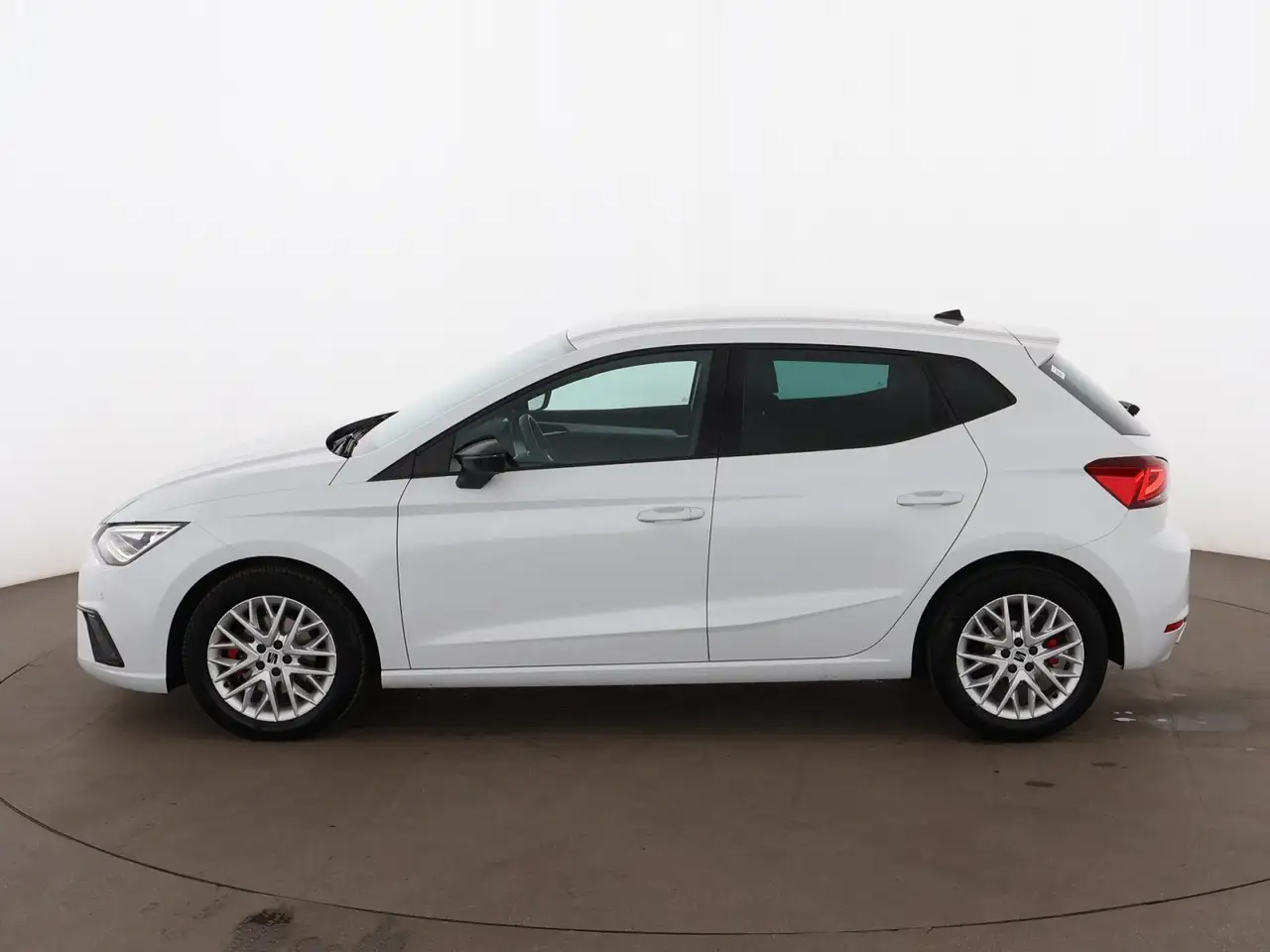 SEAT Ibiza 1.5 TSI FR Aut LED RADAR NAVI SITZHZG R-CAM, миниатюра 5