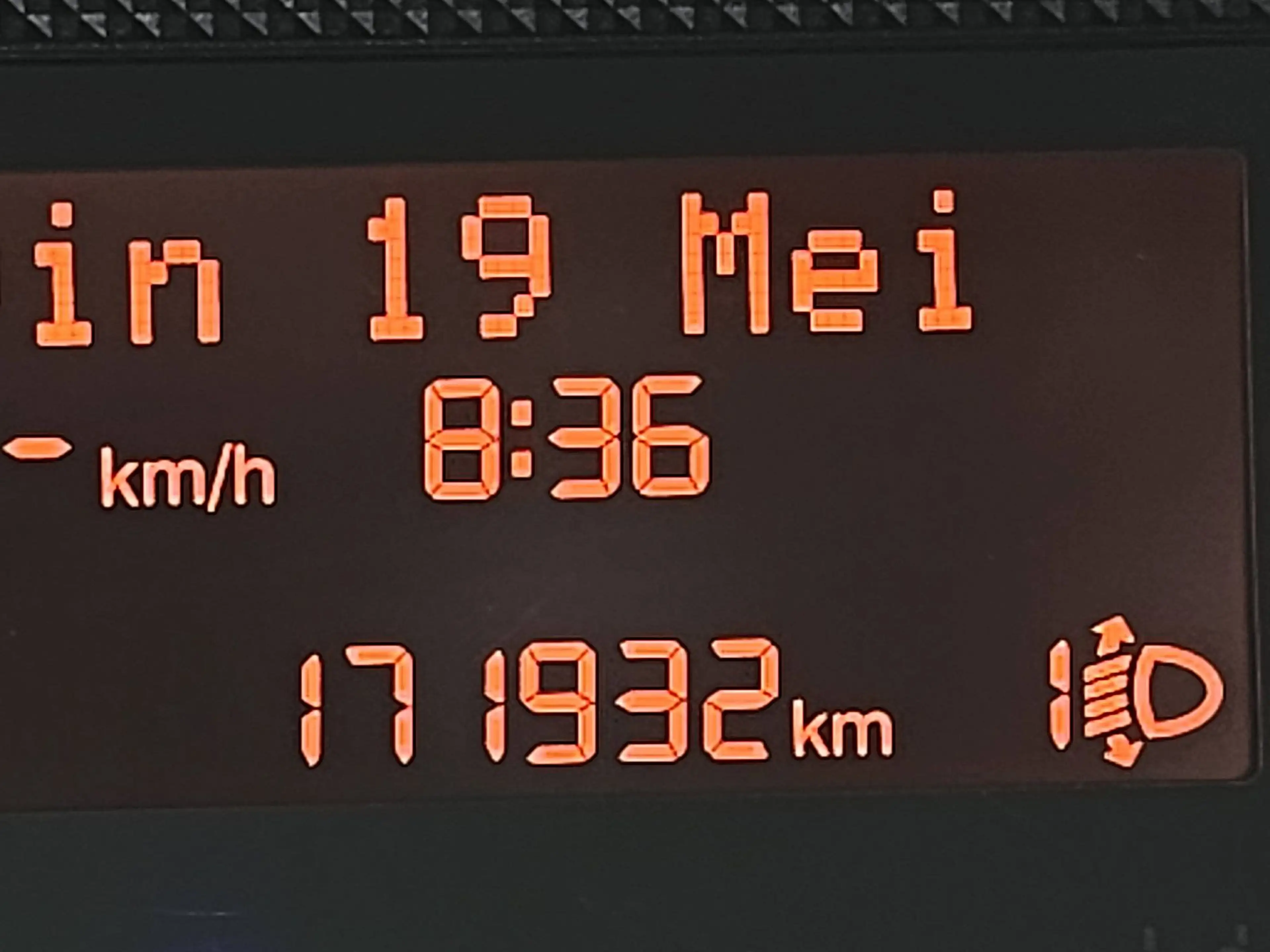 Peugeot Boxer 435 dc clima EURO6 — photo 9