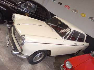 1100 Morris Berlina Manual de 4 Puertas