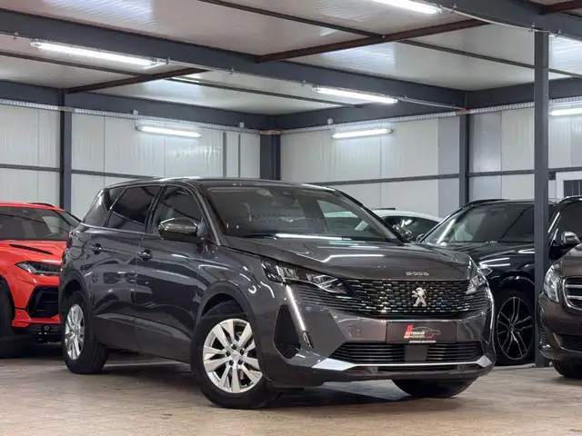 Peugeot 5008 PureTech 130 EAT8 Allure 7SITZ*APP*VIR*1.H