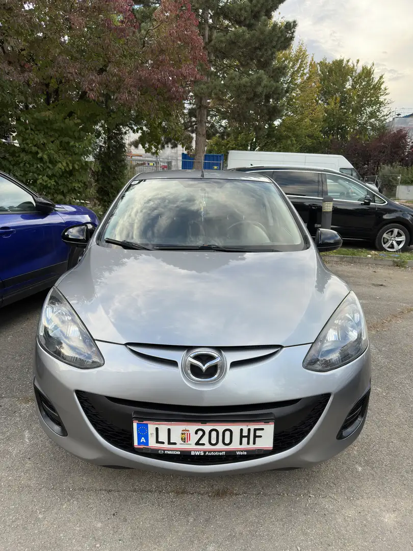 Mazda 2 1,3i Tamura 1 Besitz! Grau - 2