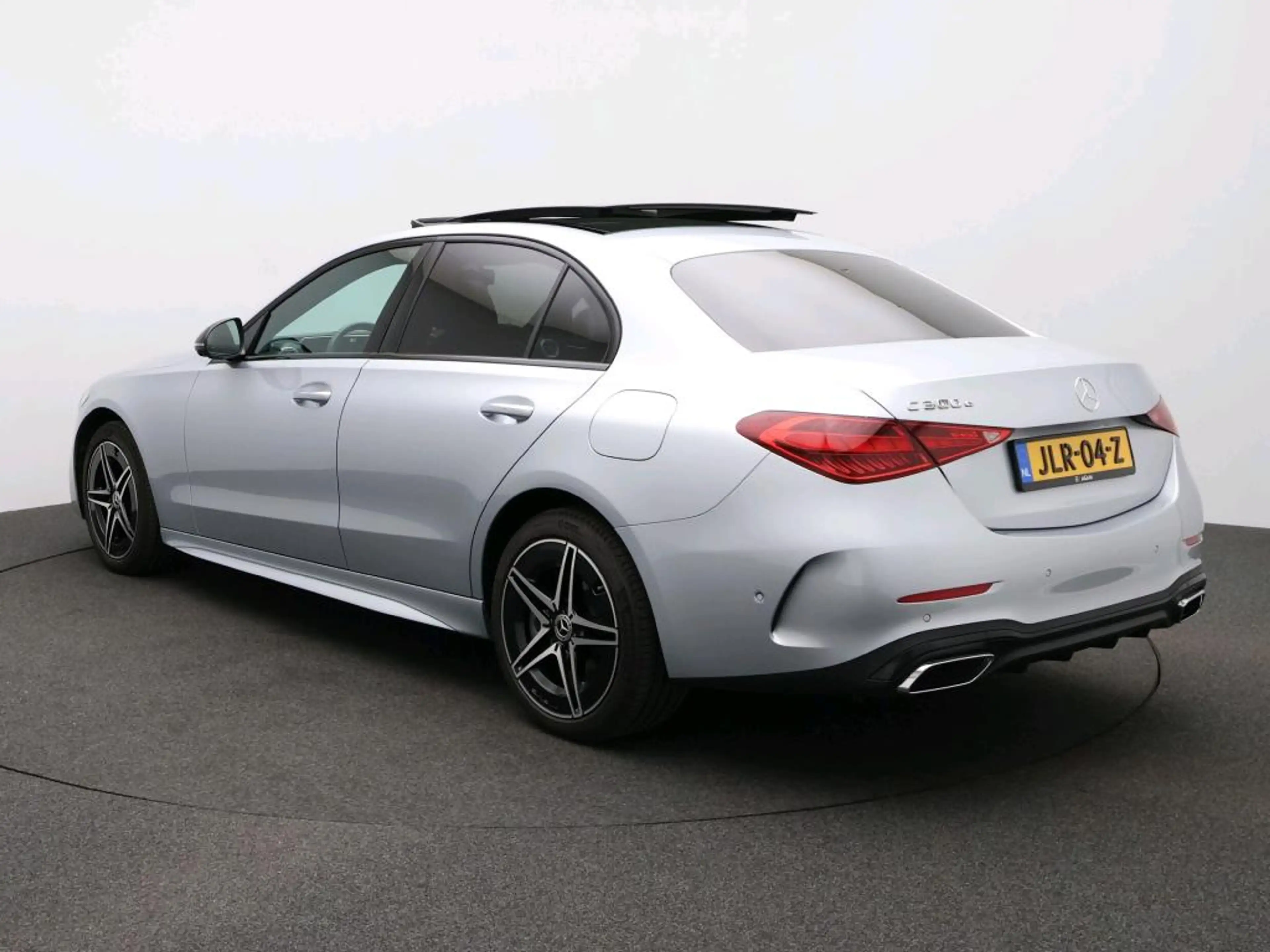 Mercedes-Benz C 300 e Business Solution AMG Premium plus | AMG Line | — photo 4