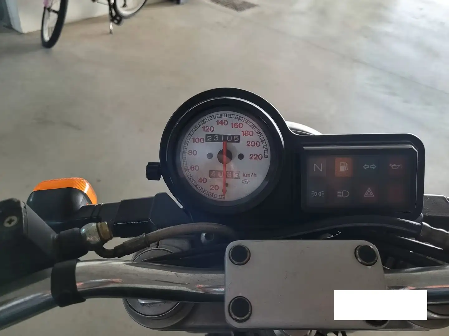 Ducati Monster 600 Dark Noir - 2