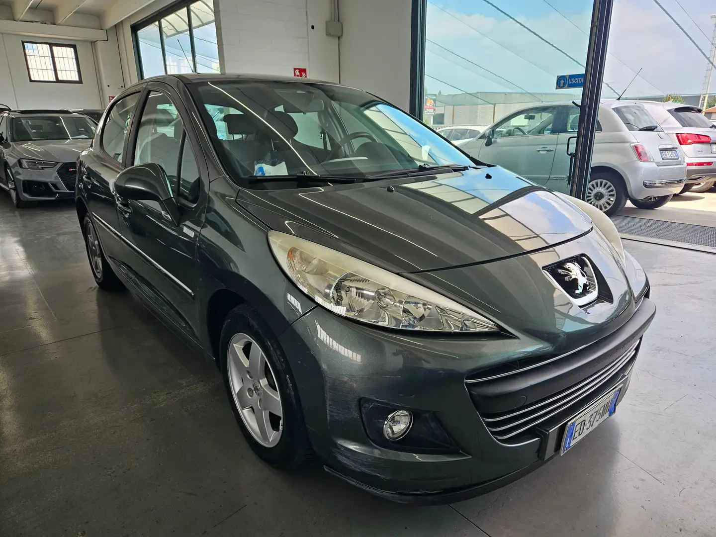 Peugeot 207 207 5p 1.4 hdi XS c/esp Grigio - 1