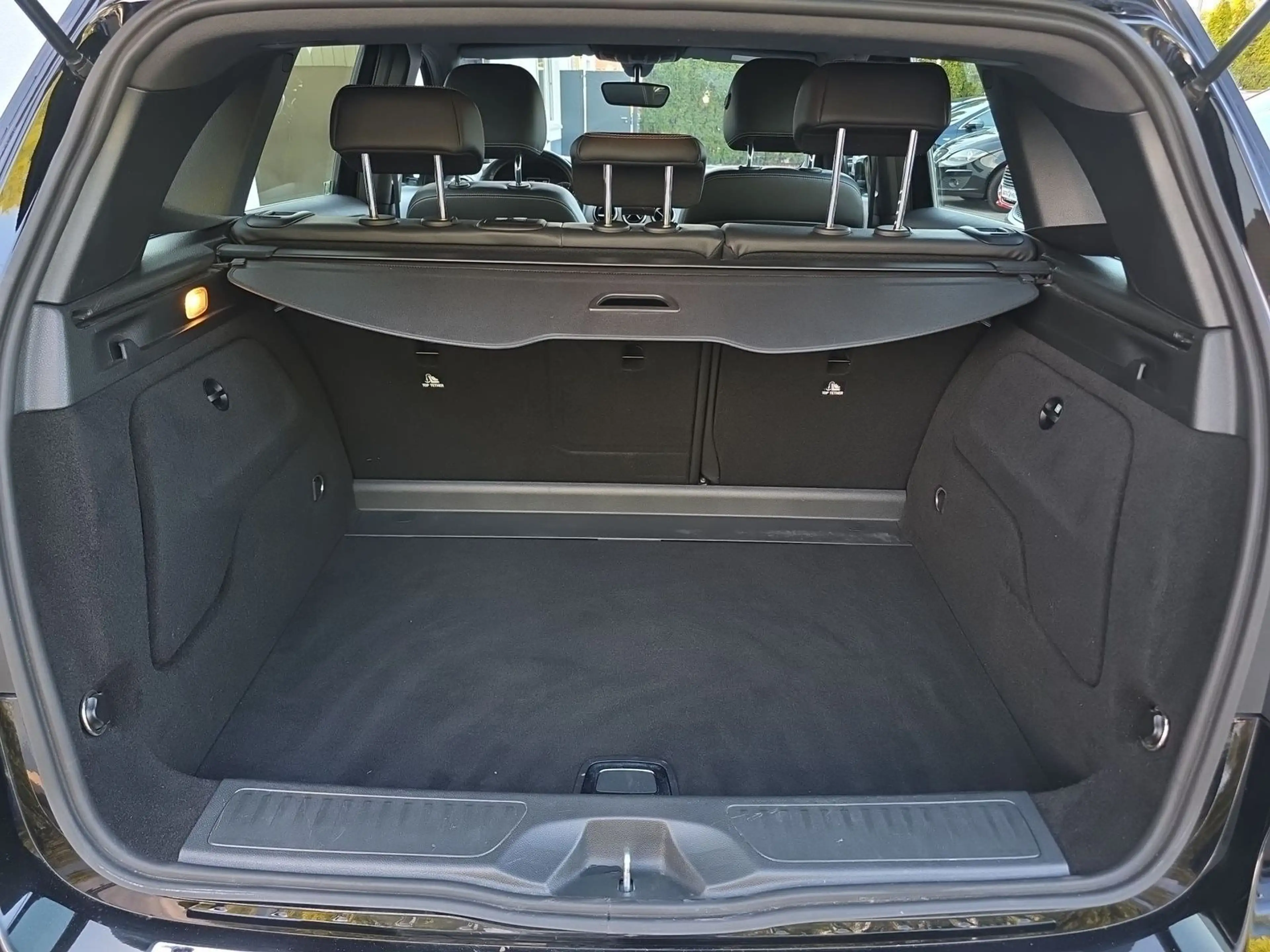 Mercedes-Benz B 200 B200 Edition 1 Standard Teilleder AHK Klima PDC — photo 9