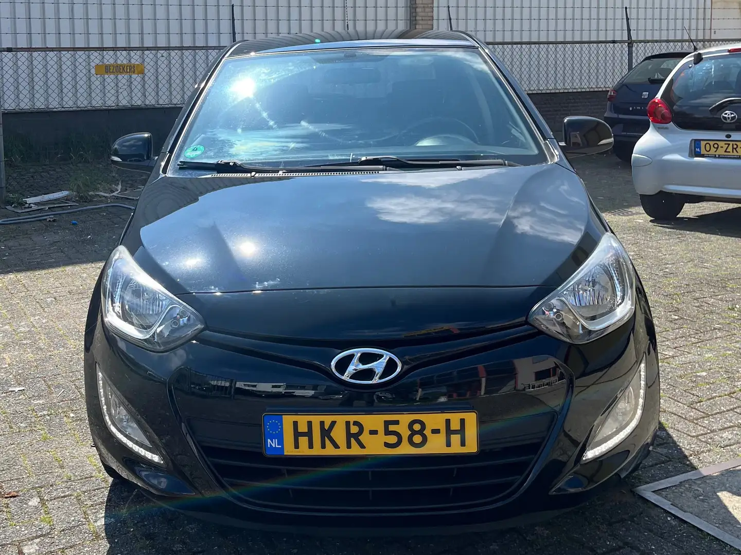 Hyundai i20 i20 1.2i Business Edition - 1