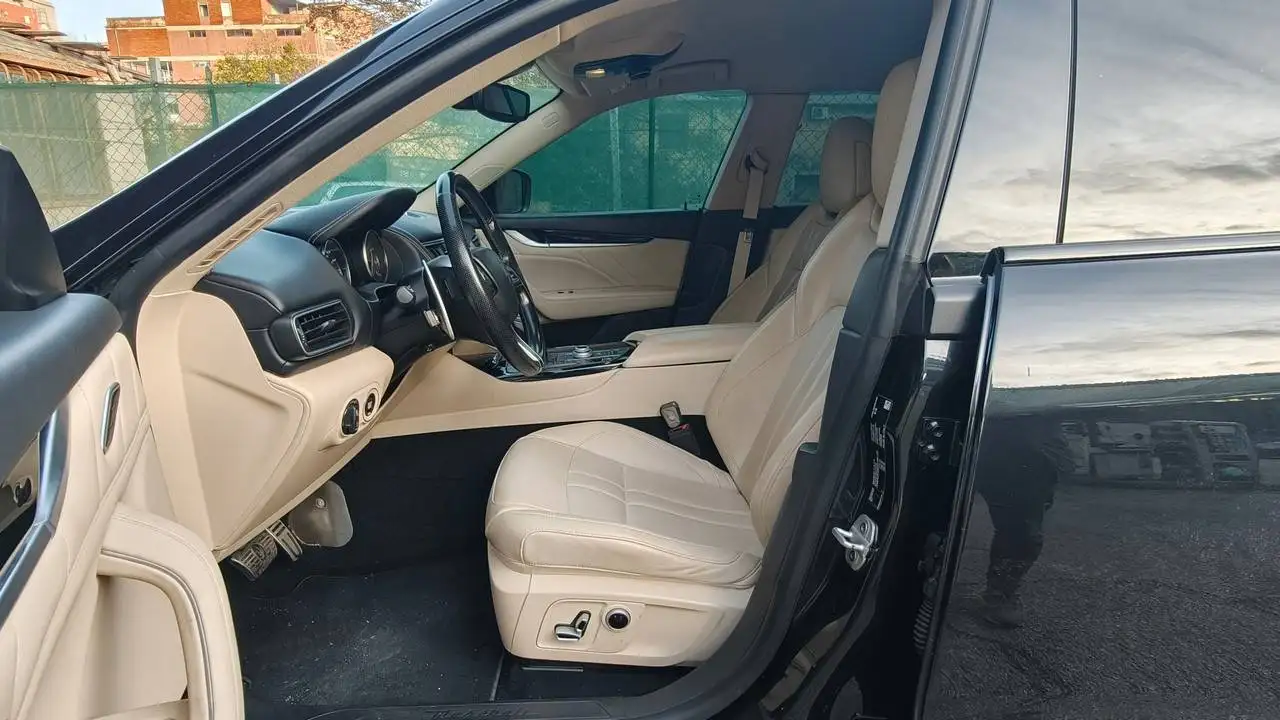 Maserati Levante 2021