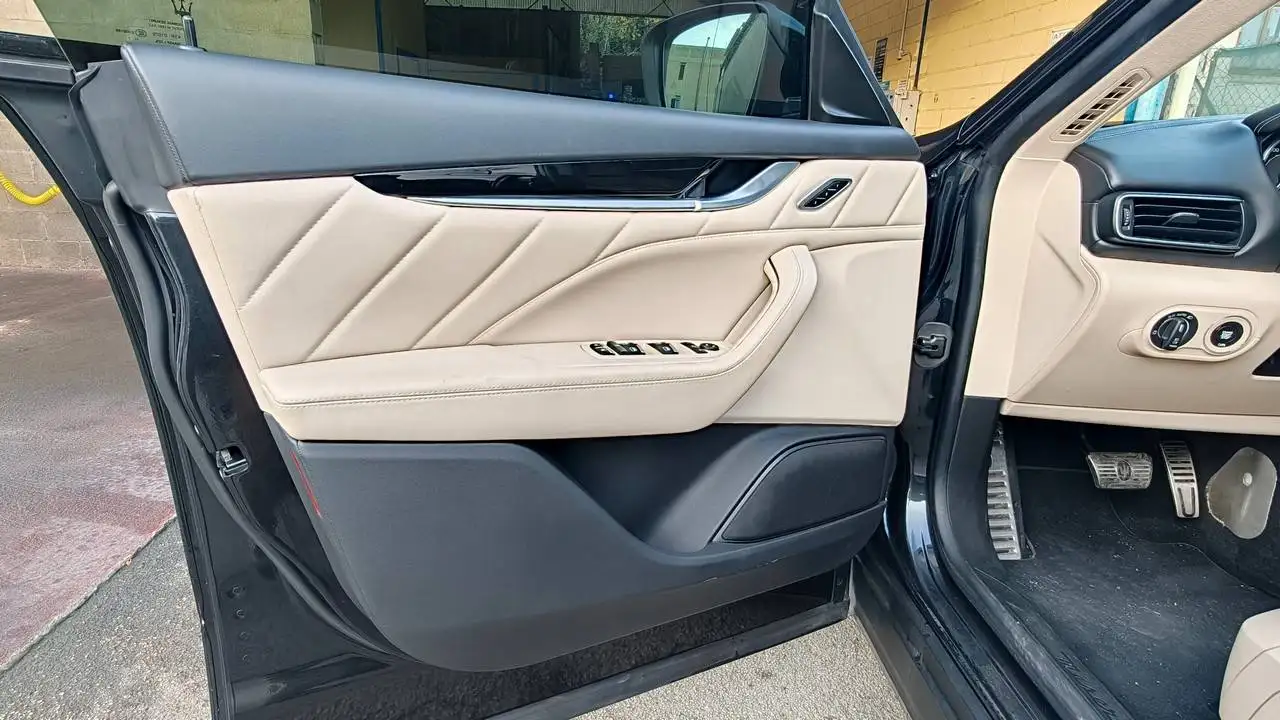 Maserati Levante 2021