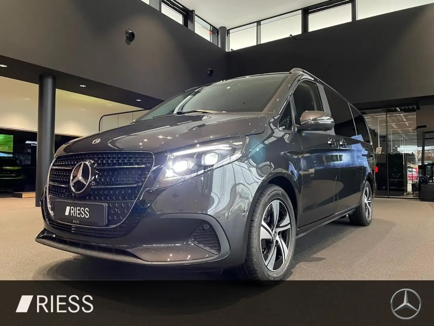 Mercedes-Benz V 220 d STYLE Lang STYLE/DISTRO/W-PAKET/PARKPAKE Grau - 2