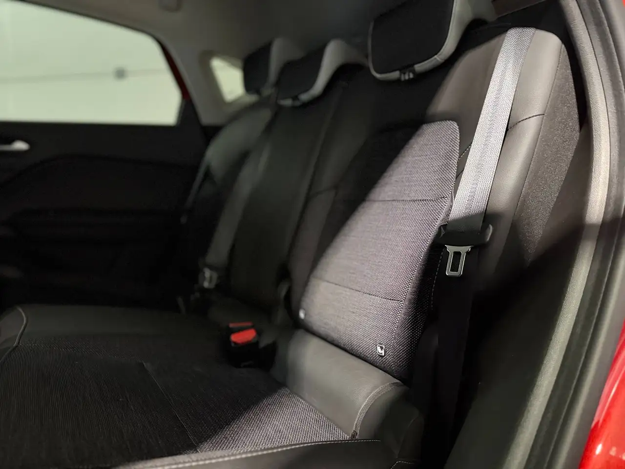 Renault Captur 1.6 TCe E-Tech, Toit Ouvrant, Camera de recul, GPS, Ambiant Light, Cruise Control, миниатюра 20