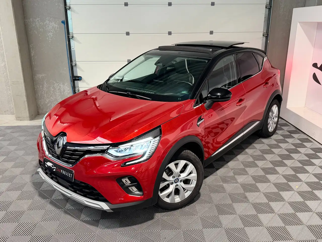 Renault Captur 1.6 TCe E-Tech, Toit Ouvrant, Camera de recul, GPS, Ambiant Light, Cruise Control, миниатюра 2