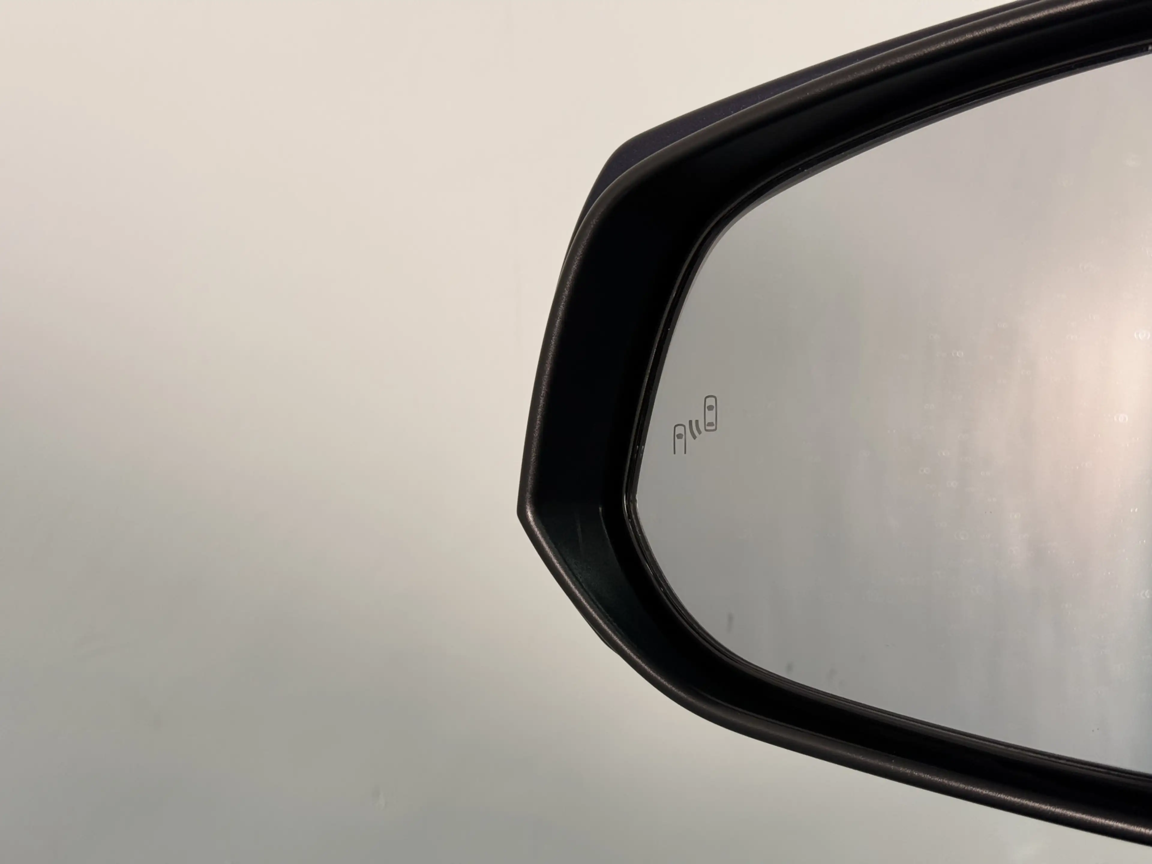 Toyota RAV4 2.5 Plug-in Hybrid AWD Style | Carplay | JBL | Tre — photo 8