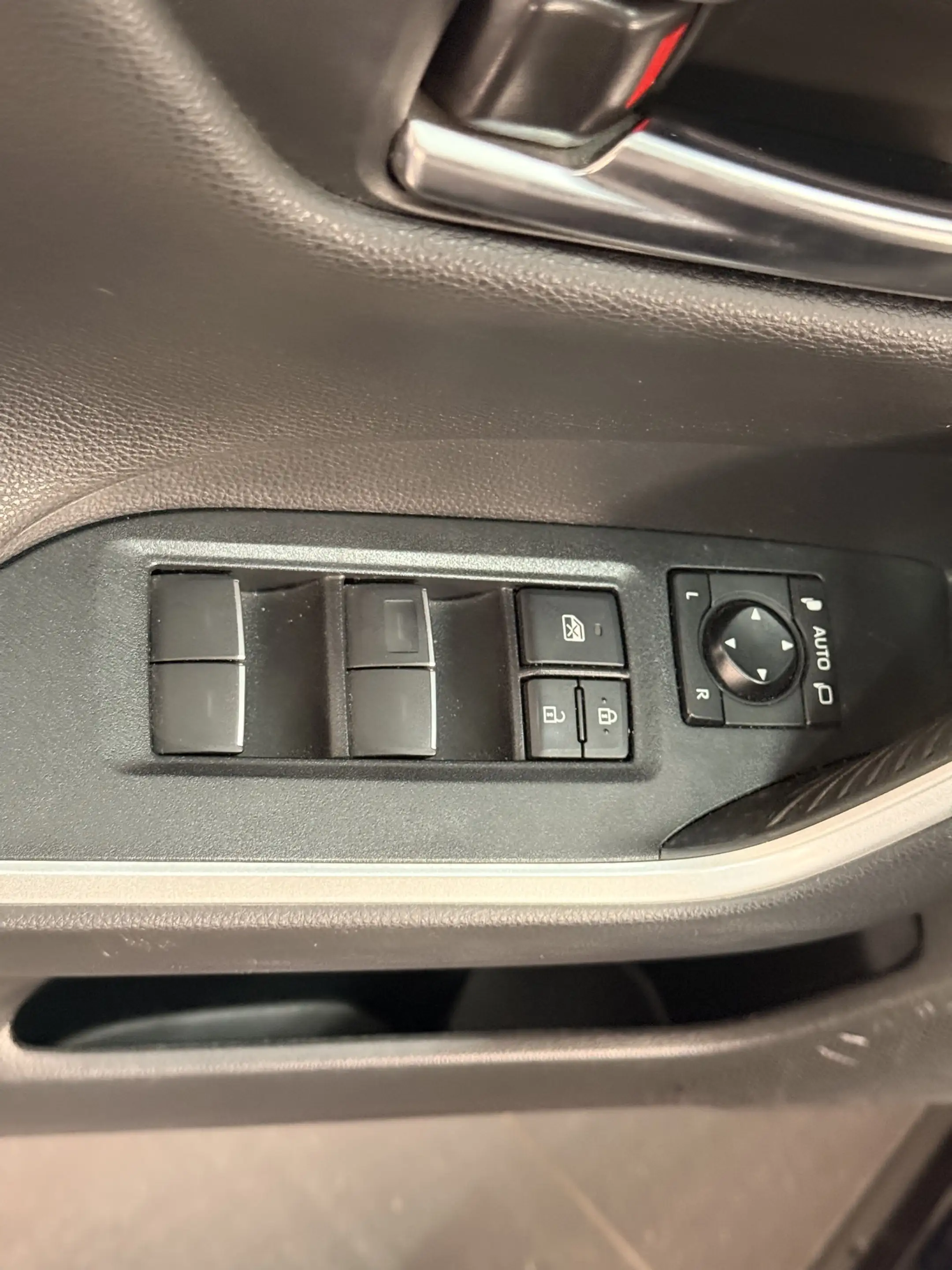Toyota RAV4 2.5 Plug-in Hybrid AWD Style | Carplay | JBL | Tre — photo 11