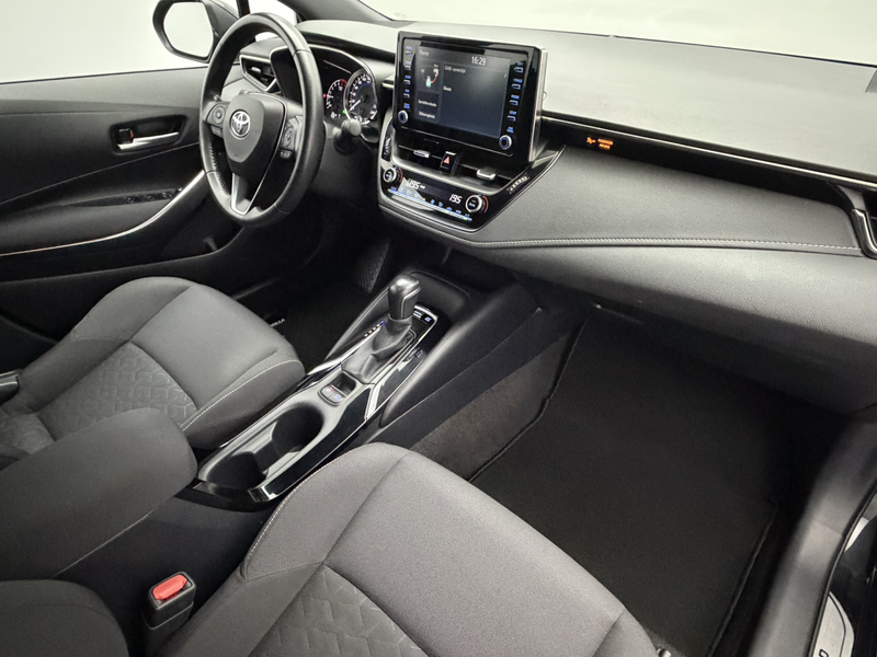 Toyota Corolla Touring Sports 1.8 Hybrid Business | Camera | Carp — photo 7