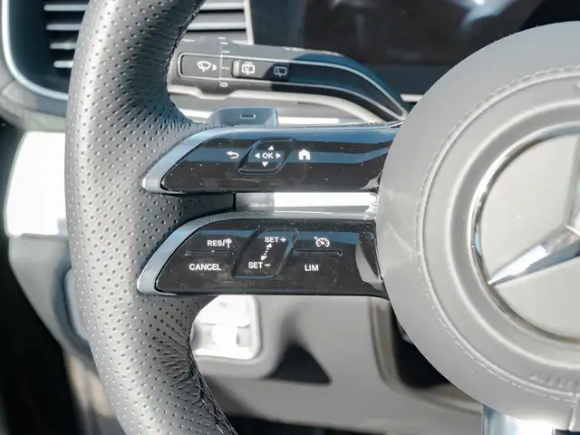 Mercedes-Benz GLE view 15