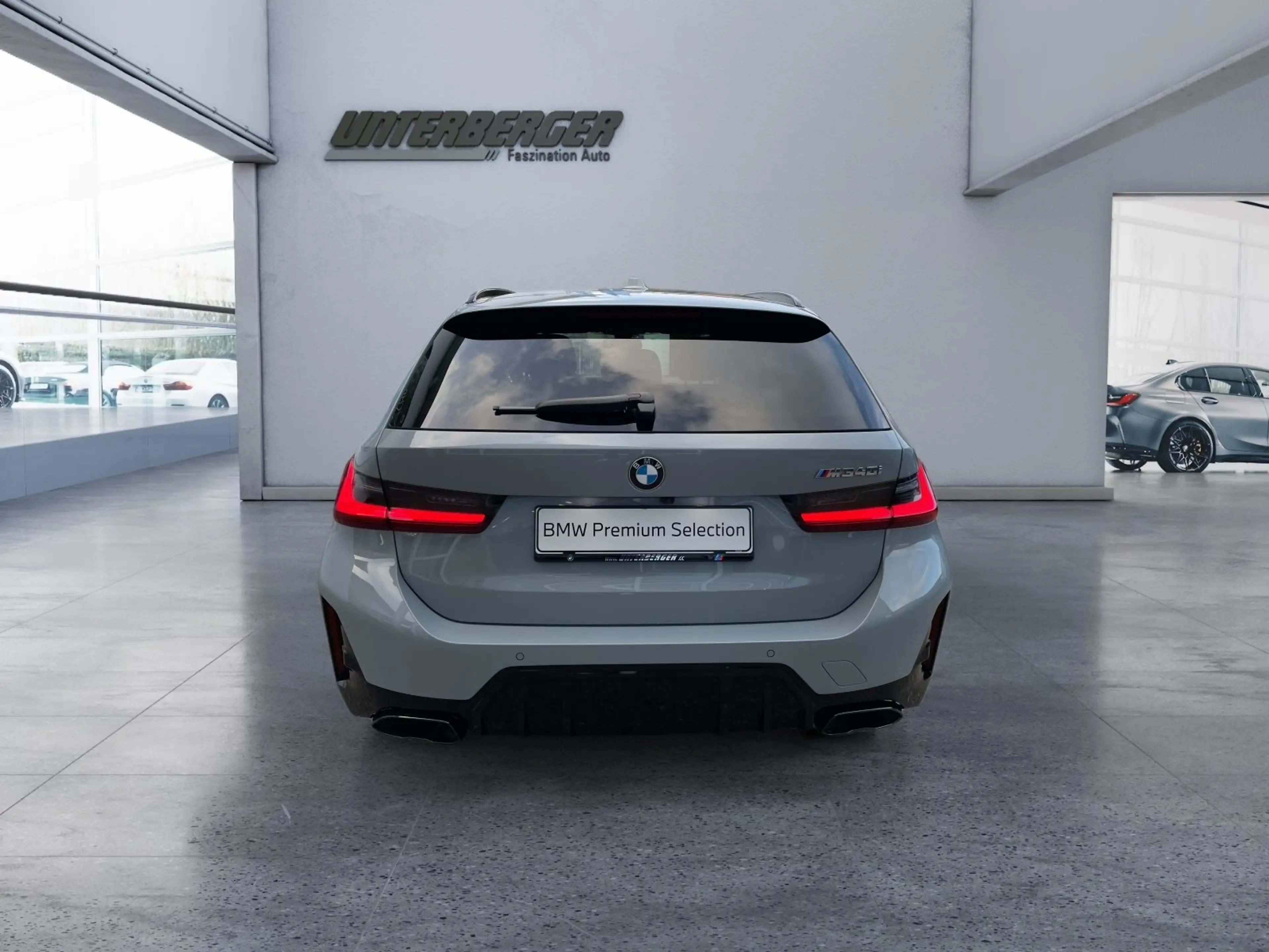 BMW 340 M340i xDrive Touring M Sportpaket Pro-Adaptives M — photo 5