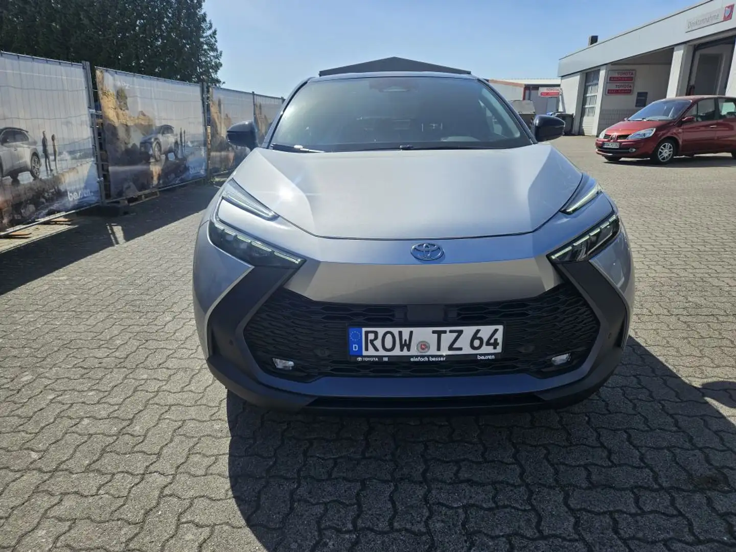 Toyota C-HR 1.8 Hybrid Teamplayer, Technik-Paket Zilver - 2