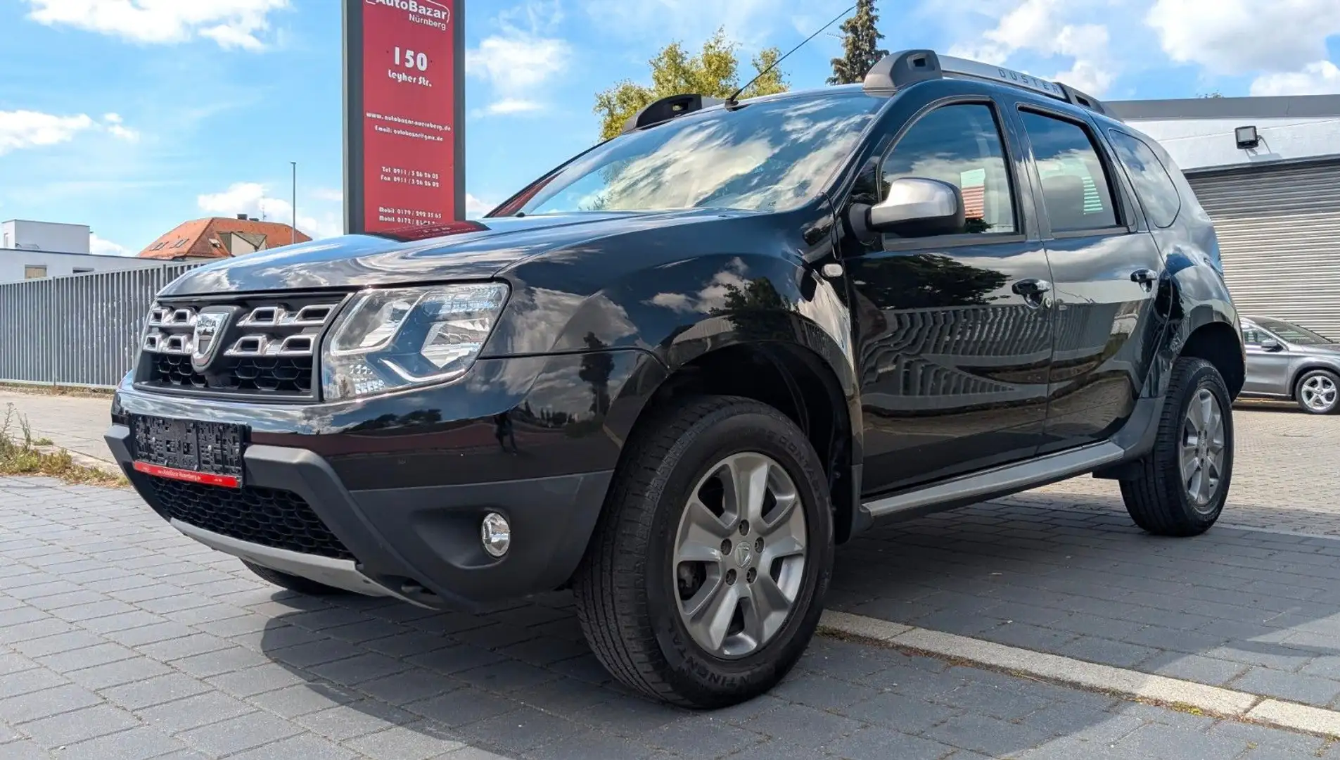 Dacia Duster I Prestige / Leder / Navi / Dellen !! Siyah - 1