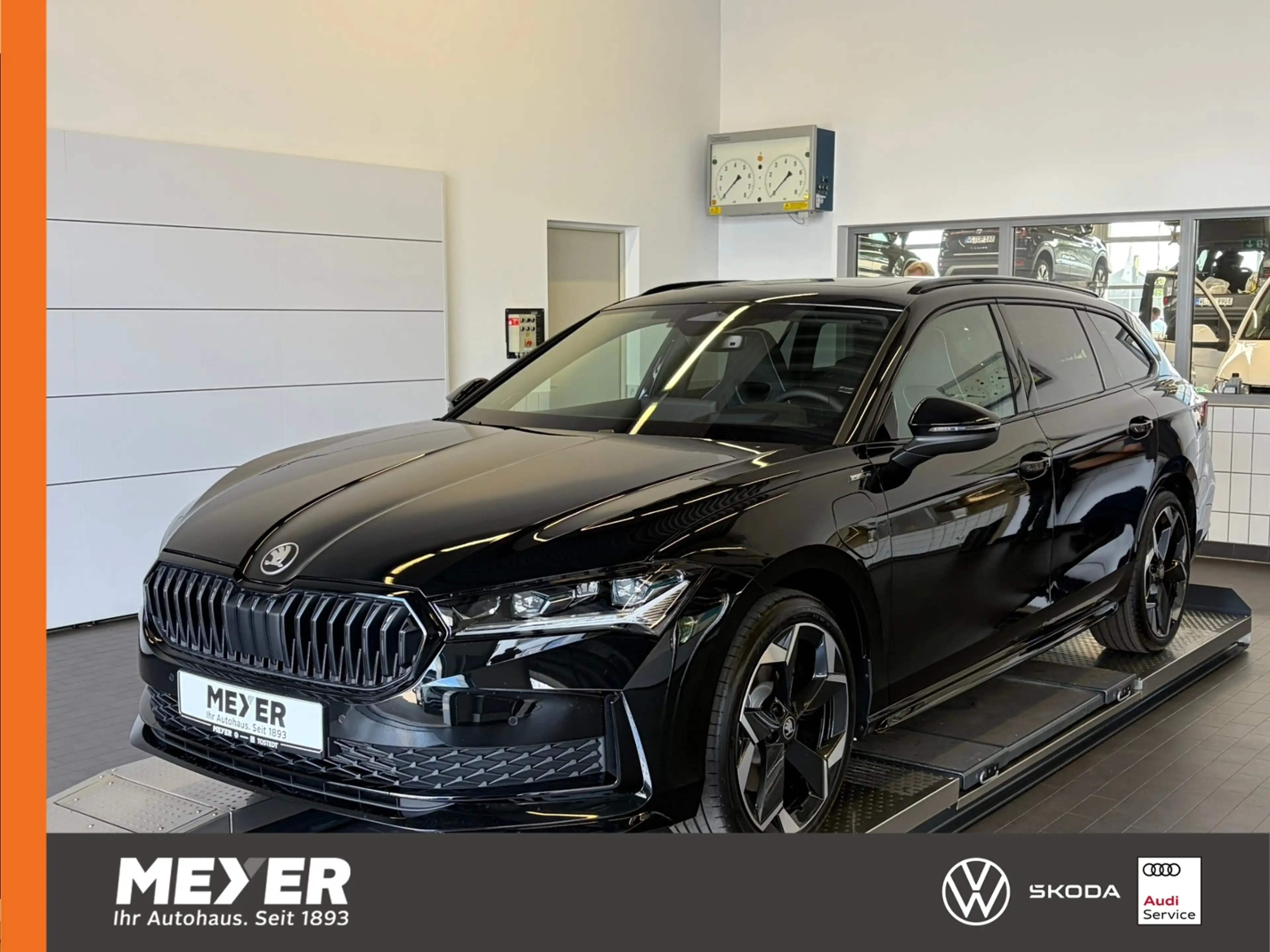 Skoda Superb Combi Sportline 1.5 TSI IV DSG *AHK,Navi,19"-LM*
