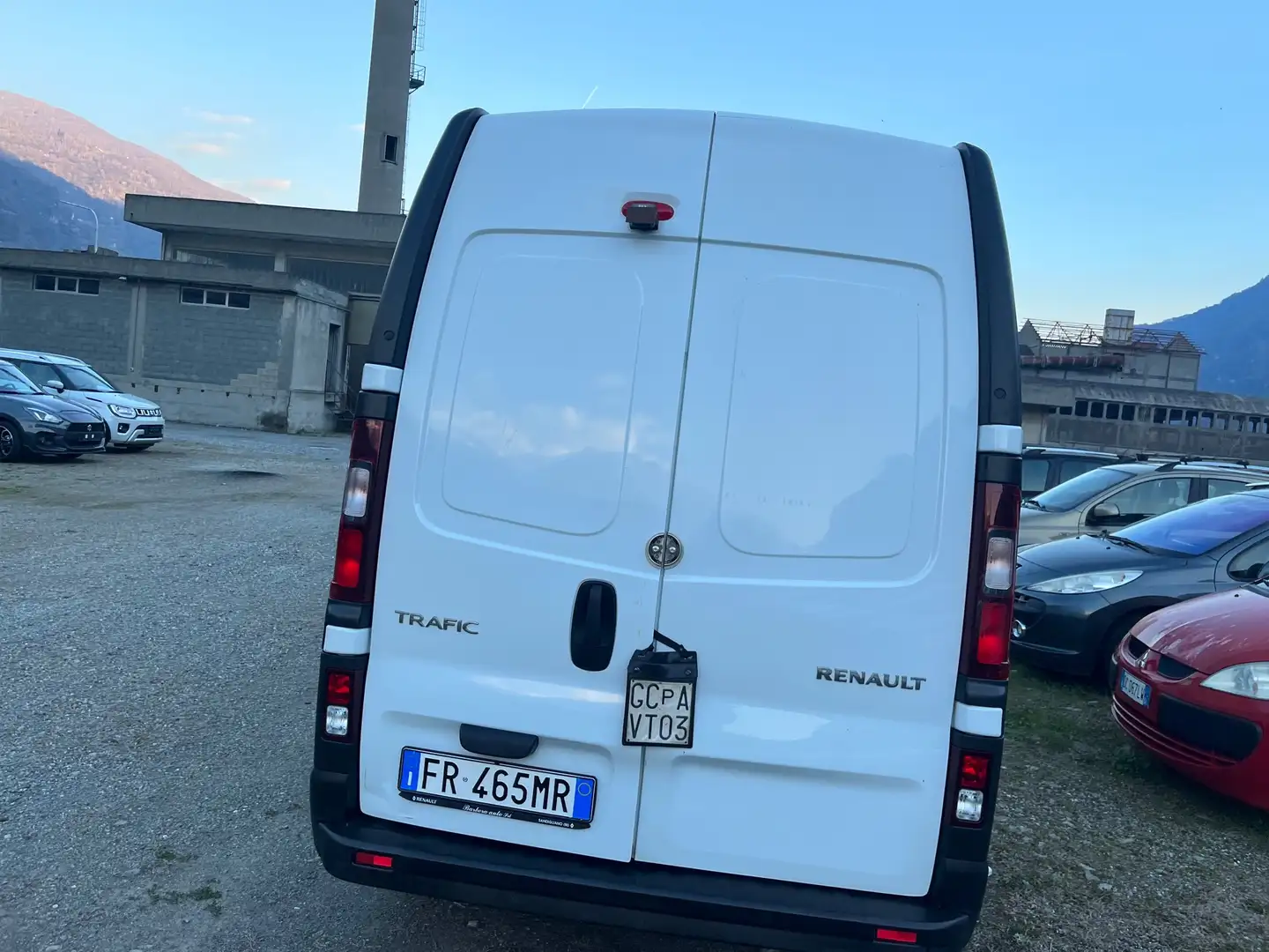 Renault Espace renault traffi furgone 3 posti compreso iva Bianco - 2