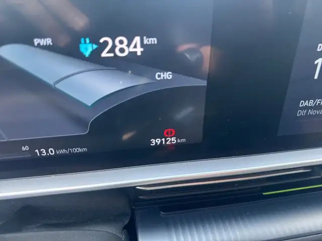 Hyundai Ioniq 6 view 15