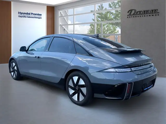 Hyundai Ioniq 6 view 4