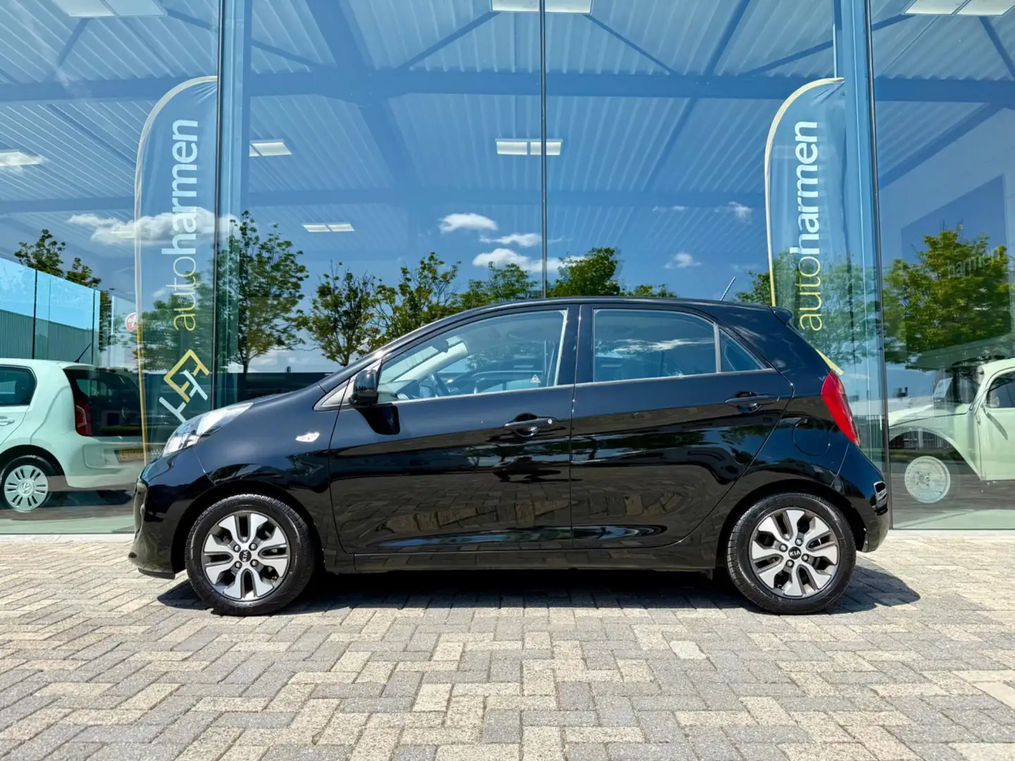 Kia Picanto 1.0 CVVT EconomyPlusLine NAP, Navi, Airco, Camera Zwart - 2