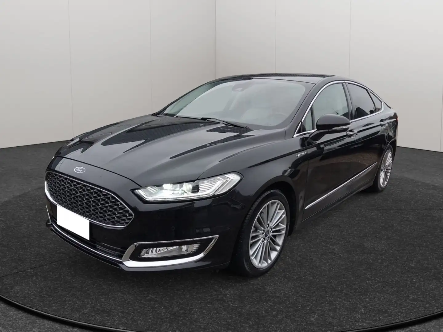 Ford Mondeo IV - 4p 2.0 hybrid Vignale ecvt my18.75 Schwarz - 1
