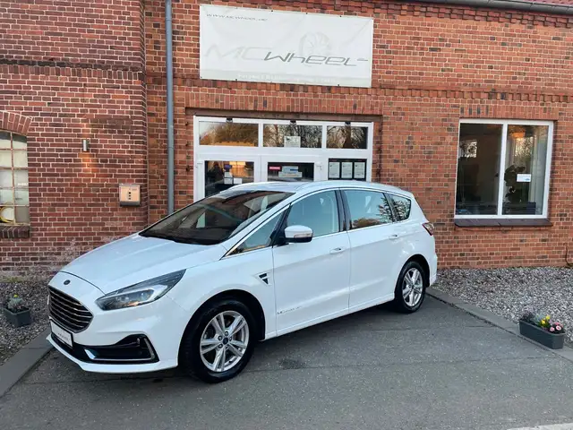 Ford S-Max S-MAX Hybrid Titanium AHK Kamera ACC