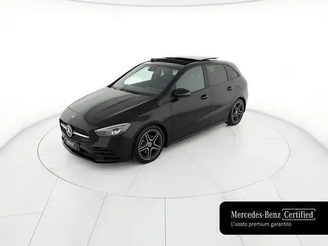Mercedes-Benz B-Class view 2