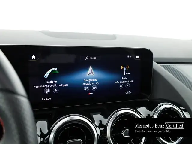 Mercedes-Benz B-Class view 13