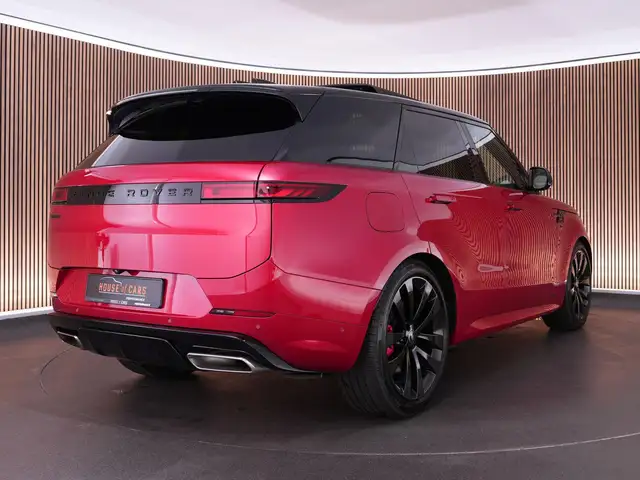 Land Rover Range Rover Sport view 2