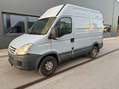 Iveco Daily 35 S 14 C 3000 2,3 HPT