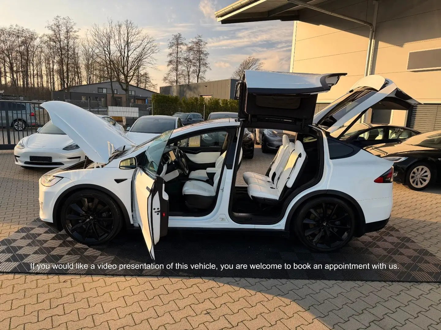 Tesla Model X MODEL X LONG RAVEN PLUS | ENHANCED AP | 7 SEAT | Weiß - 2