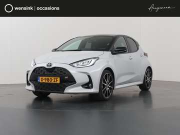 1.5 Hybrid GR Sport | Navigatie | Parkeercamera |