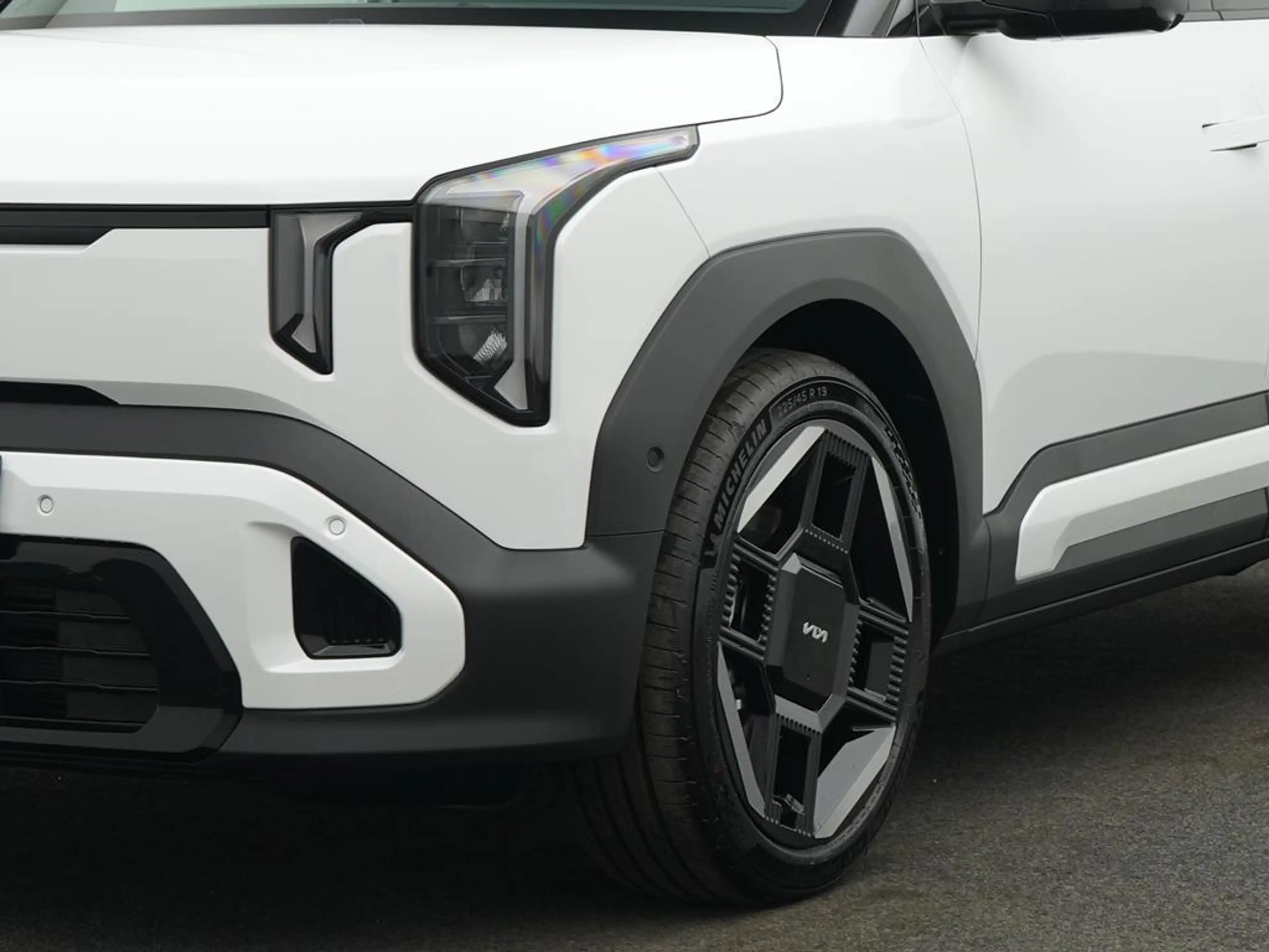 Kia EV2 61 5S GTL WIC 22AC TEC DWP COM — photo 11