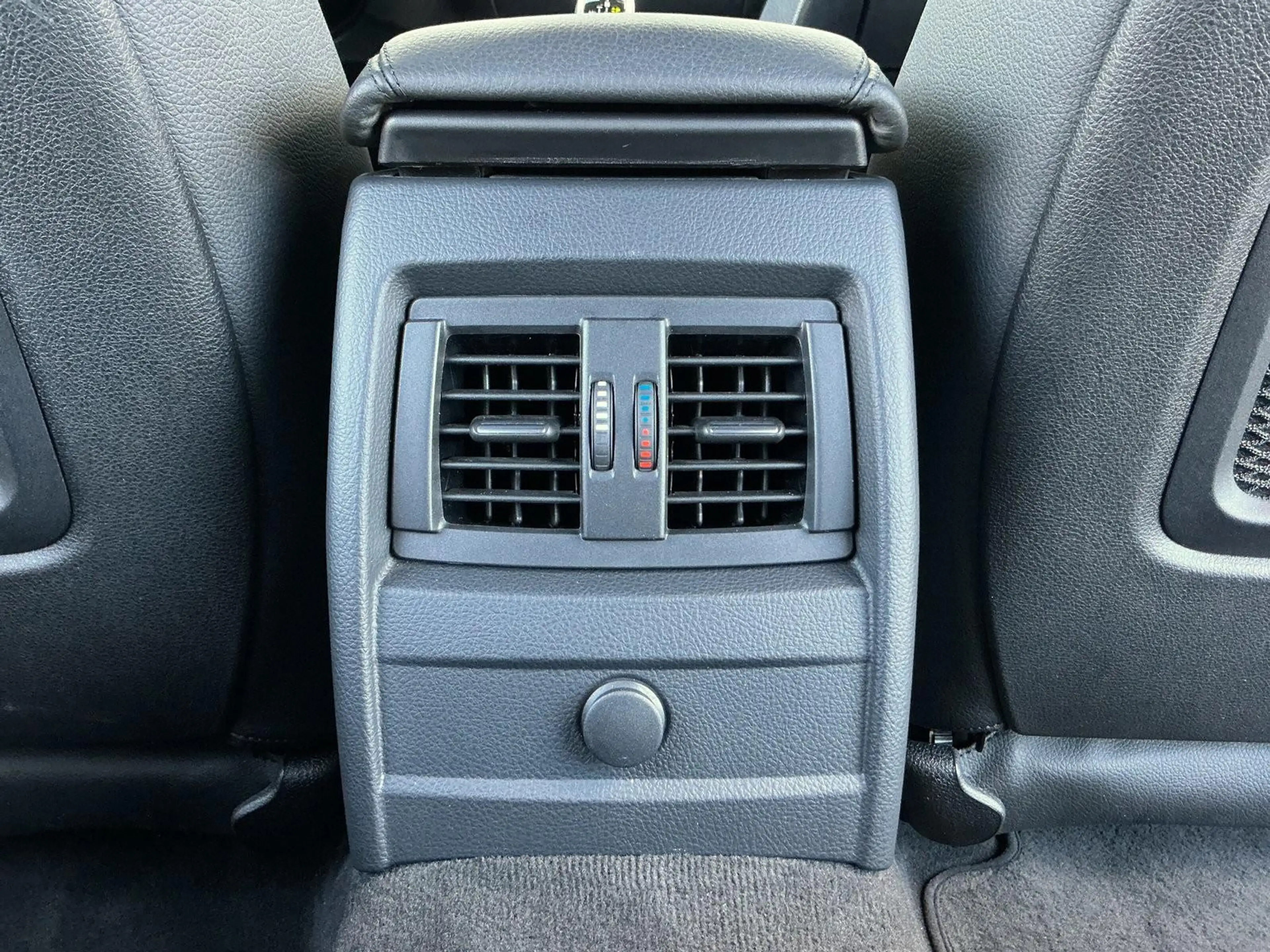 BMW 328 i AUT Touring Luxury XEN HUD NAVI SHZ RFK PDC — photo 15