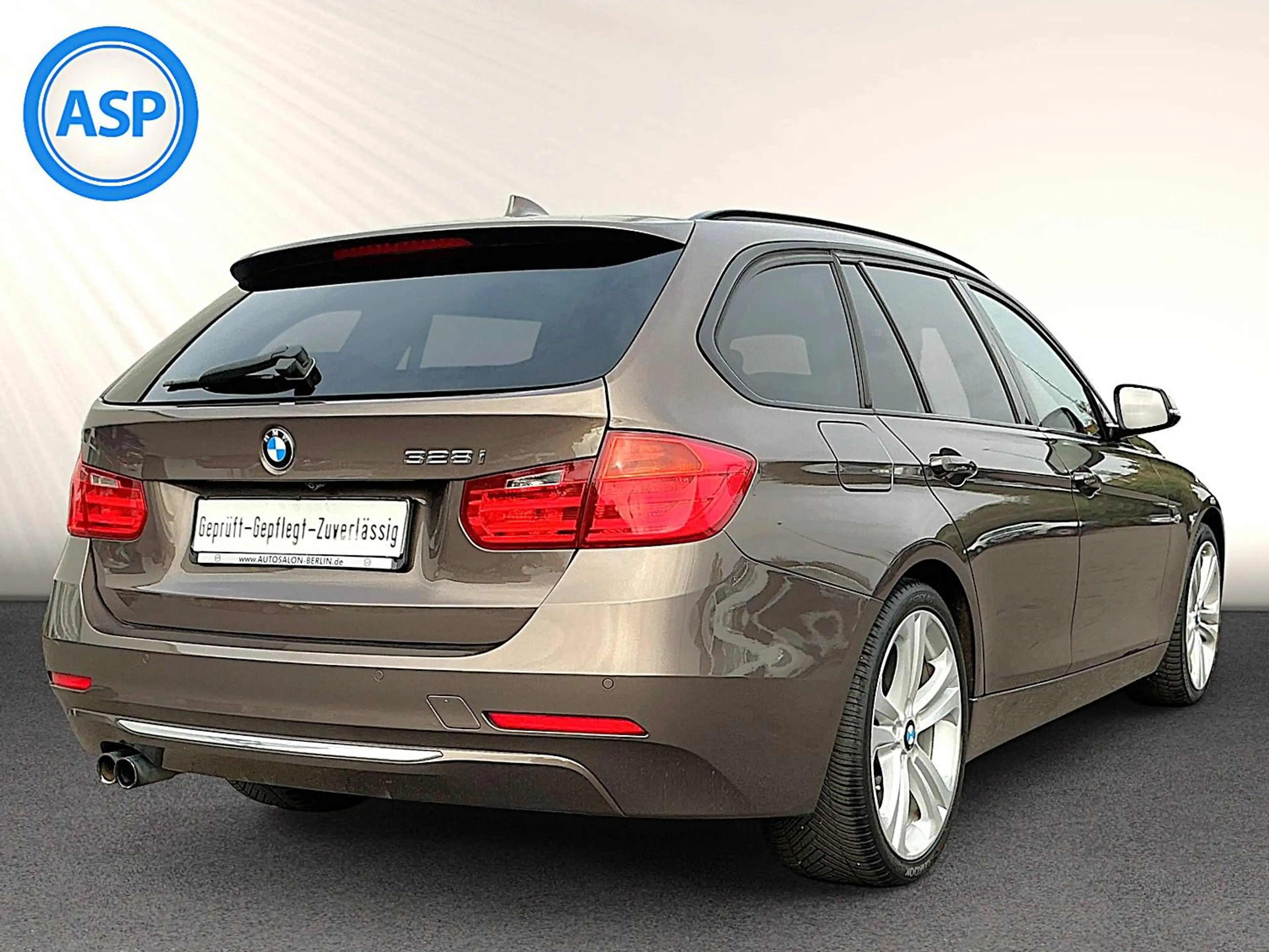 BMW 328 i AUT Touring Luxury XEN HUD NAVI SHZ RFK PDC — photo 4