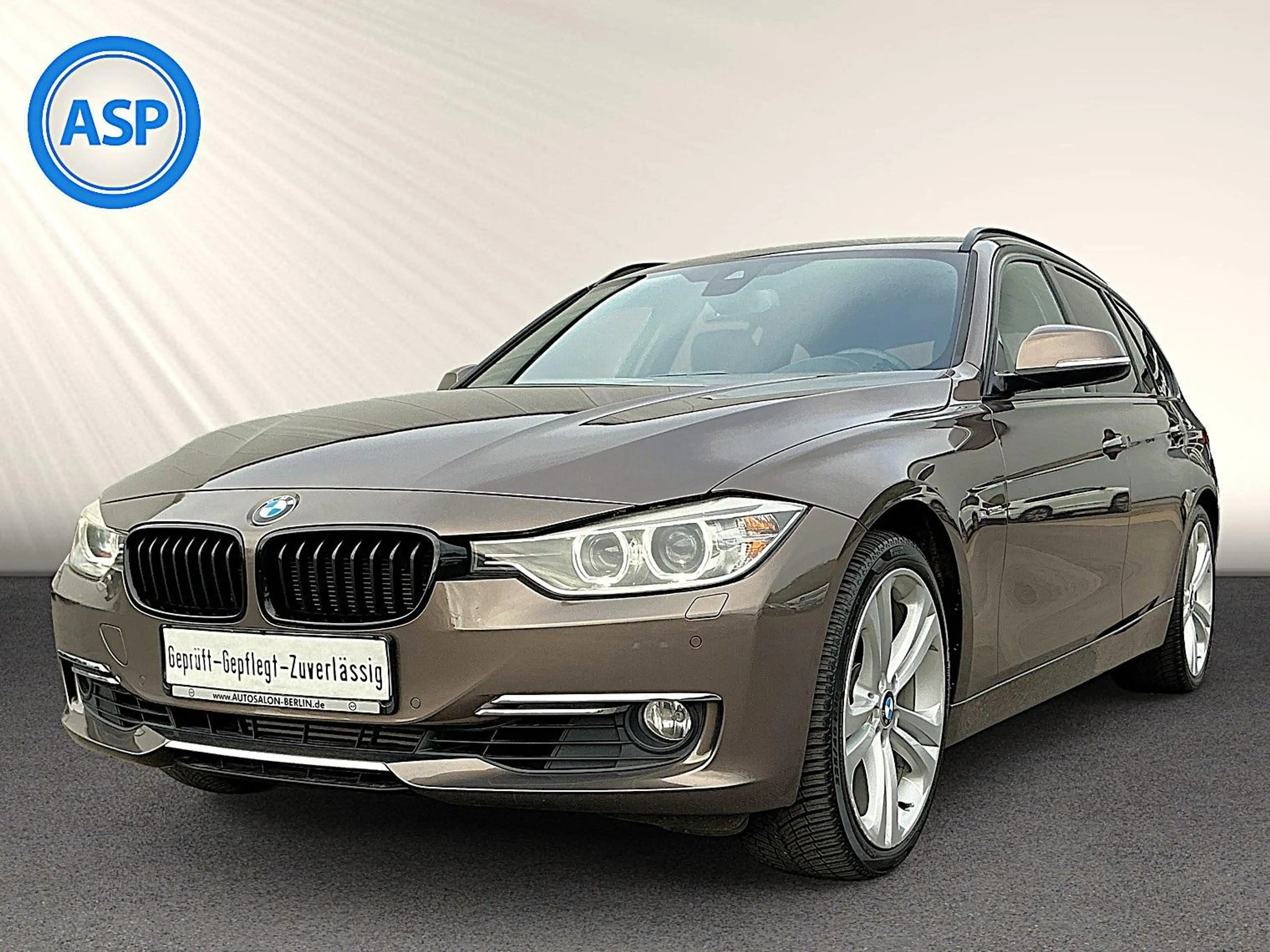 BMW 328 i AUT Touring Luxury XEN HUD NAVI SHZ RFK PDC