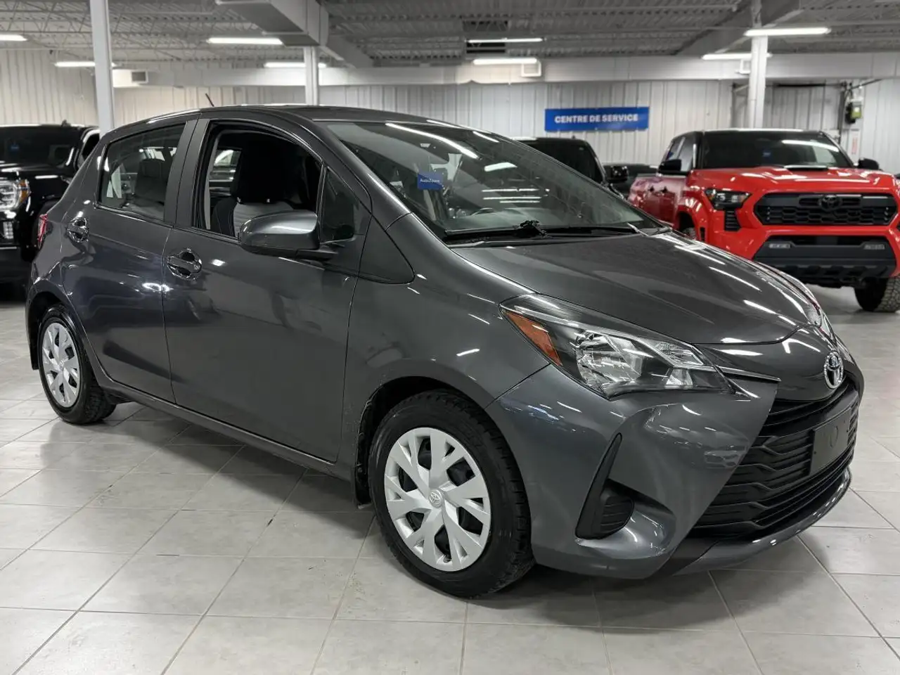 Toyota Yaris снимка Toyota Yaris