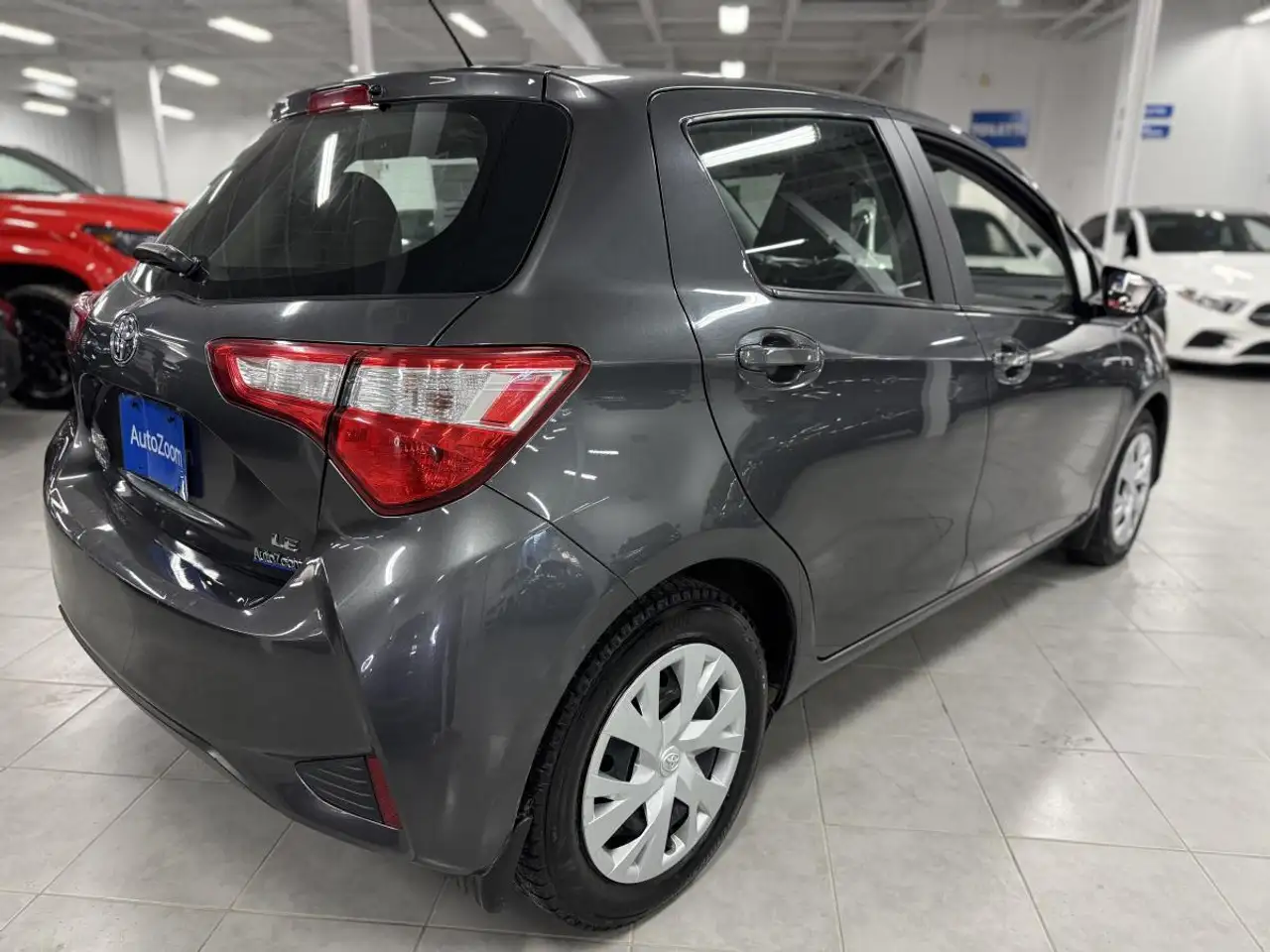 Toyota Yaris снимка Toyota Yaris